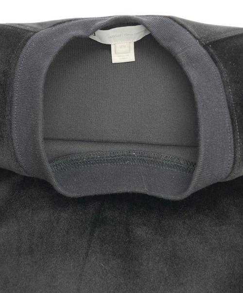 Y-3（ワイスリー）Y-3 (ワイスリー) U SQUARE VELVET SPACER CREW SWEATSHIRT ブラック サイズ:ｍの古着・服飾アイテム