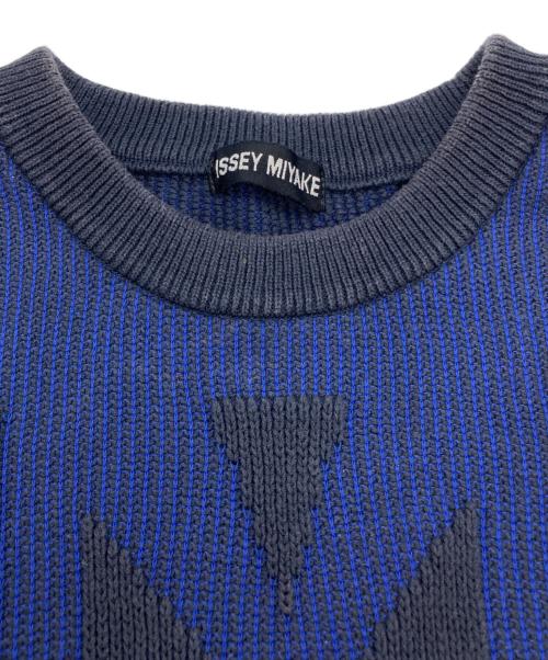 ISSEY MIYAKE（イッセイミヤケ）ISSEY MIYAKE (イッセイミヤケ) ［古着］90’s クルーネックニット ブルー サイズ:Mの古着・服飾アイテム