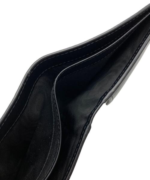 PRADA（プラダ）PRADA (プラダ) コインパース付きレザーウォレット ブラックの古着・服飾アイテム