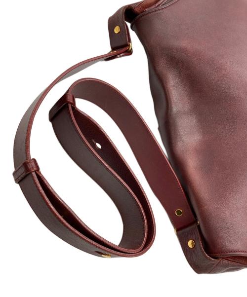 Cartier（カルティエ）Cartier (カルティエ) レザーフラップショルダーバッグ ボルドーの古着・服飾アイテム