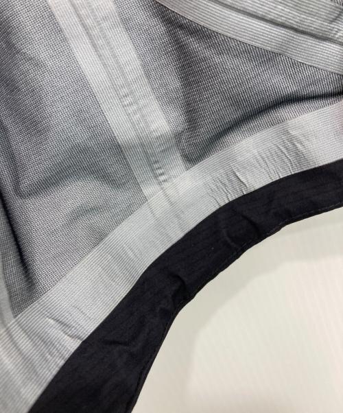 ATTACHMENT（アタッチメント）ATTACHMENT (アタッチメント) 透湿防水3レイヤナイロンリップ フーデッドブルゾン ブラック サイズ:1の古着・服飾アイテム