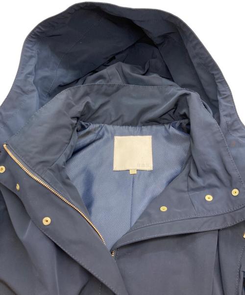 自由区（ジユウク）自由区 (ジユウク) ライトメモリータフタ ロングコート ネイビー サイズ:38の古着・服飾アイテム