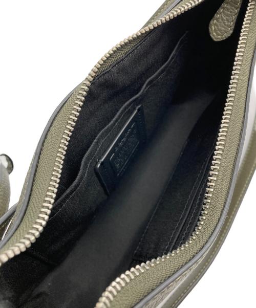 COACH（コーチ）COACH (コーチ) テリ ショルダー カーキの古着・服飾アイテム