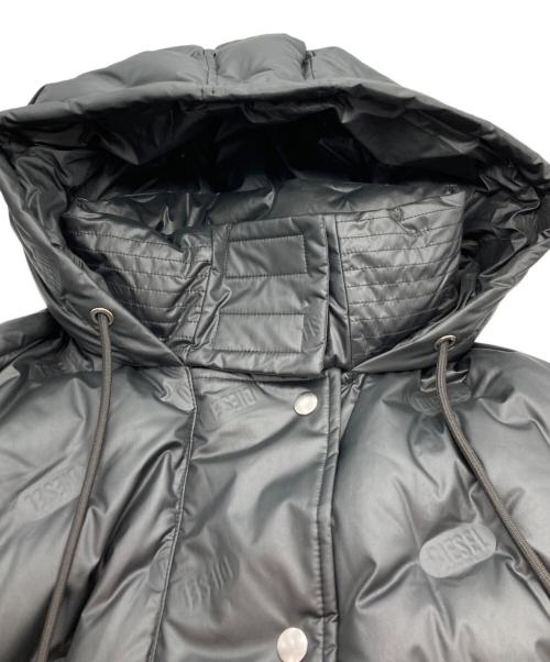 DIESEL（ディーゼル）DIESEL (ディーゼル) エンボスロゴダウンコート ブラック サイズ:Sの古着・服飾アイテム