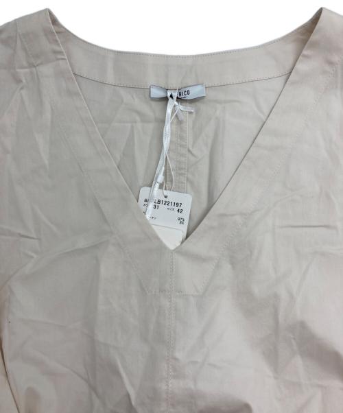 PESERICO（ペゼリコ）PESERICO (ペゼリコ) ウエストマークワンピース ベージュ サイズ:42の古着・服飾アイテム