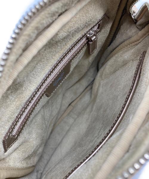 ANYA HINDMARCH（アニヤ・ハインドマーチ）ANYA HINDMARCH (アニヤ・ハインドマーチ) チワワプリント ショルダーバッグ ベージュの古着・服飾アイテム