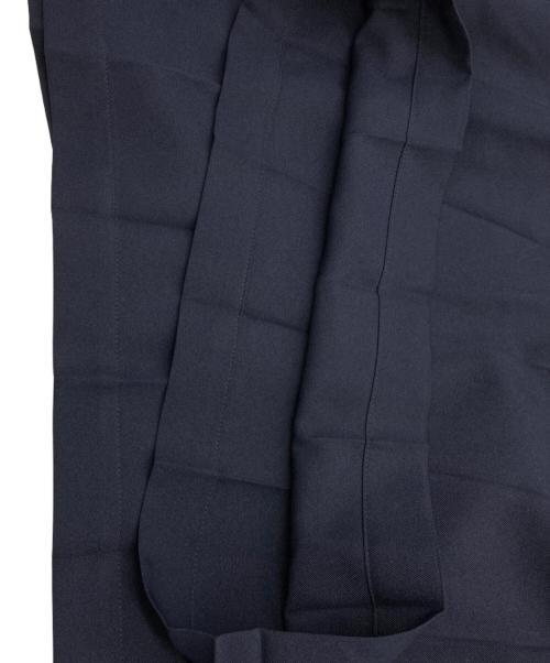 ISSEY MIYAKE me（イッセイ ミヤケ ミー）ISSEY MIYAKE me (イッセイ ミヤケ ミー) プリーツワイドパンツ ネイビー サイズ:-の古着・服飾アイテム