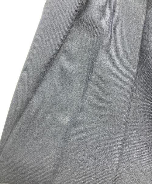 ISSEY MIYAKE me（イッセイ ミヤケ ミー）ISSEY MIYAKE me (イッセイ ミヤケ ミー) プリーツワイドパンツ ネイビー サイズ:-の古着・服飾アイテム