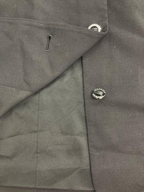 ARMANI EXCHANGE（アルマーニ エクスチェンジ）ARMANI EXCHANGE (アルマーニ エクスチェンジ) フロントボタン スリーブレスベルテッドドレス ブラック サイズ:２の古着・服飾アイテム