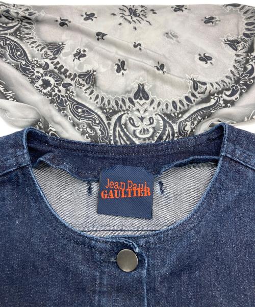 Jean Paul GAULTIER（ジャンポールゴルチェ）Jean Paul GAULTIER (ジャンポールゴルチェ) スカーフドッキングノーカラーデニムジャケット インディゴ サイズ:40の古着・服飾アイテム