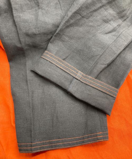 JUN MIKAMI（ジュン ミカミ）JUN MIKAMI (ジュン ミカミ) リネンエプロンコンビネゾン ブラック×オレンジ サイズ:Ｆ 未使用品の古着・服飾アイテム