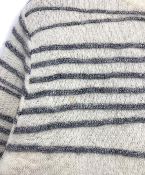 VERSACE CLASSIC（ヴェルサーチクラシック）VERSACE CLASSIC (ヴェルサーチクラシック) ボーダーニット ベージュ サイズ:-の古着・服飾アイテム