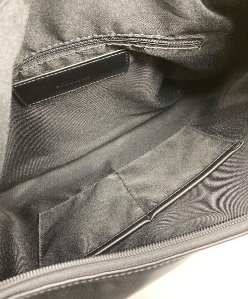 STUDIOUS（ステュディオス）STUDIOUS (ステュディオス) オーバーサイズレザーショルダーバッグ ブラックの古着・服飾アイテム