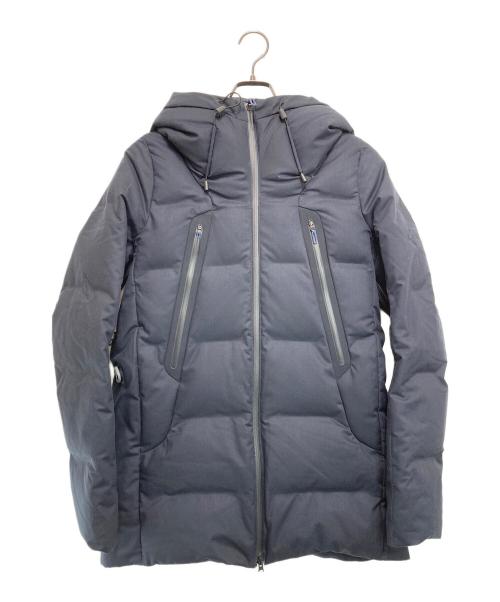 DESCENTE ALLTERRAIN（デザイント オルテライン）DESCENTE ALLTERRAIN (デザイント オルテライン) マウンテニア ハーフ ダウン コート ネイビー サイズ:Mの古着・服飾アイテム