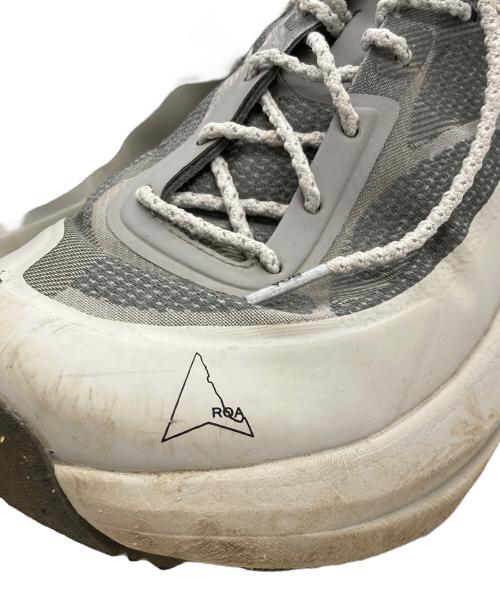 ROA（ロア）ROA (ロア) SELLAローカットスニーカー グレー(TAUPE) サイズ:41の古着・服飾アイテム