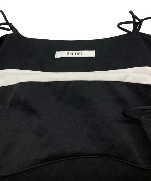 Snidel（スナイデル）Snidel (スナイデル) ロースイッチングキャミワンピ ブラック 未使用品の古着・服飾アイテム