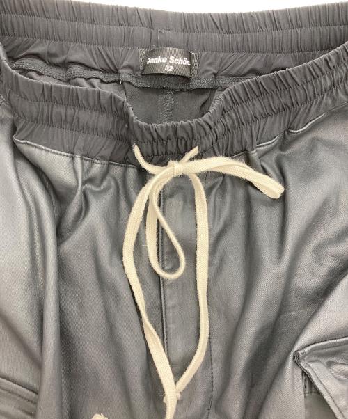 DANKE SCHON（ダンケ シェーン）DANKE SCHON (ダンケ シェーン) PREMIUM COATING WIDE POCKET PANTS ブラック サイズ:Lの古着・服飾アイテム