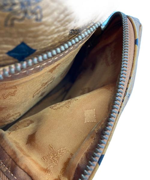 MCM（エムシーエム）MCM (エムシーエム) ショルダーバッグ ベージュの古着・服飾アイテム