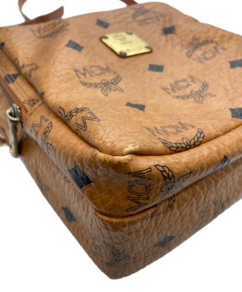 MCM（エムシーエム）MCM (エムシーエム) ショルダーバッグ ベージュの古着・服飾アイテム