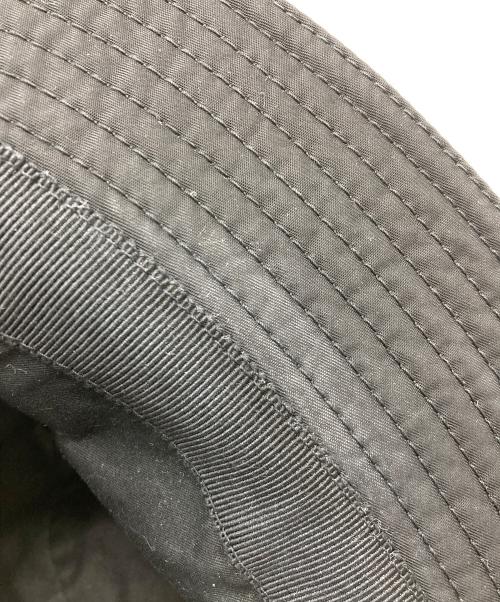 PRADA（プラダ）PRADA (プラダ) トライアングルロゴバケットハット ブラック サイズ:Mの古着・服飾アイテム