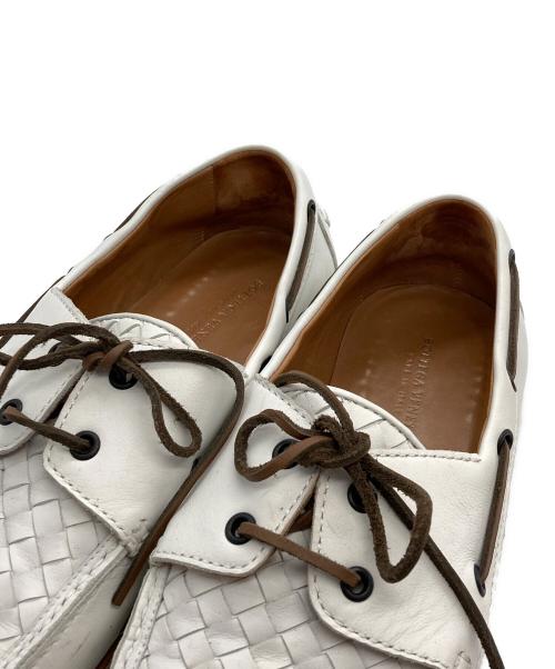 BOTTEGA VENETA（ボッテガベネタ）BOTTEGA VENETA (ボッテガベネタ) イントレチャートシューズ ホワイト サイズ:41½の古着・服飾アイテム