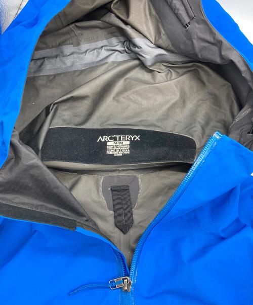 ARC'TERYX（アークテリクス）ARC'TERYX (アークテリクス) BETA SL JACKET ブルー サイズ:Mの古着・服飾アイテム