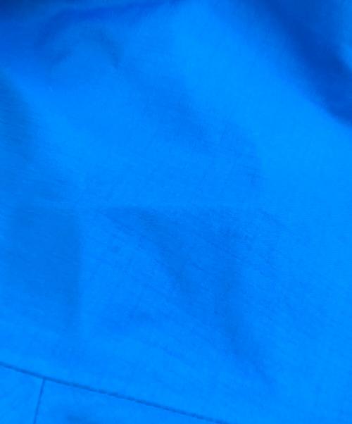 ARC'TERYX（アークテリクス）ARC'TERYX (アークテリクス) BETA SL JACKET ブルー サイズ:Mの古着・服飾アイテム