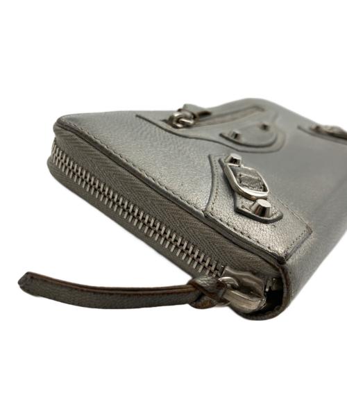 BALENCIAGA（バレンシアガ）BALENCIAGA (バレンシアガ) クラシックコンチネンタルラウンドファスナー/長財布 シルバーの古着・服飾アイテム