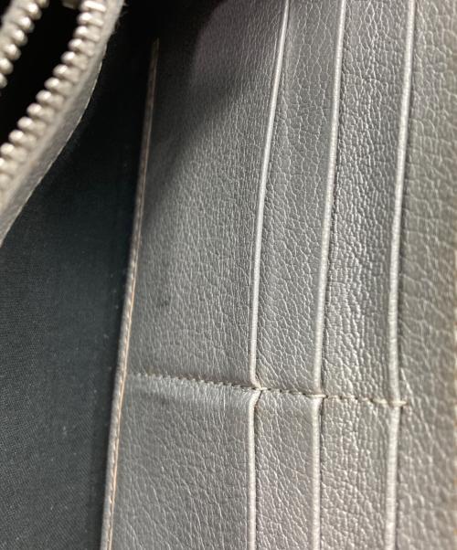 BALENCIAGA（バレンシアガ）BALENCIAGA (バレンシアガ) クラシックコンチネンタルラウンドファスナー/長財布 シルバーの古着・服飾アイテム