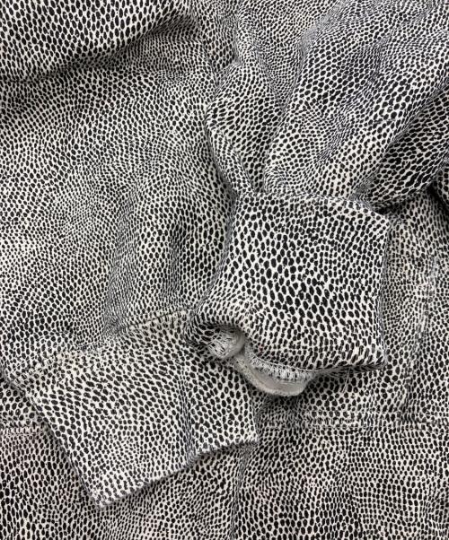 SUPREME（シュプリーム）Supreme (シュプリーム) Small Box Hooded Sweatshirt ベージュ×ブラック サイズ:Lの古着・服飾アイテム