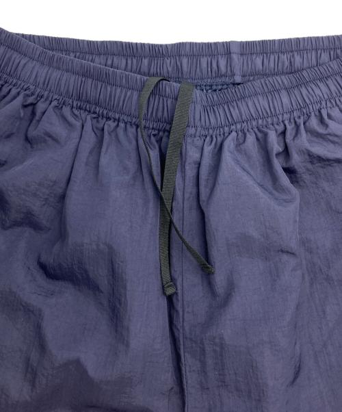 anuke（アンヌーク）anuke (アンヌーク) Nylon Volume Pants ネイビー サイズ:38の古着・服飾アイテム