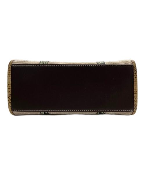 TORY BURCH（トリーバーチ）TORY BURCH (トリーバーチ) Blake Canvas Embossed Small ベージュの古着・服飾アイテム