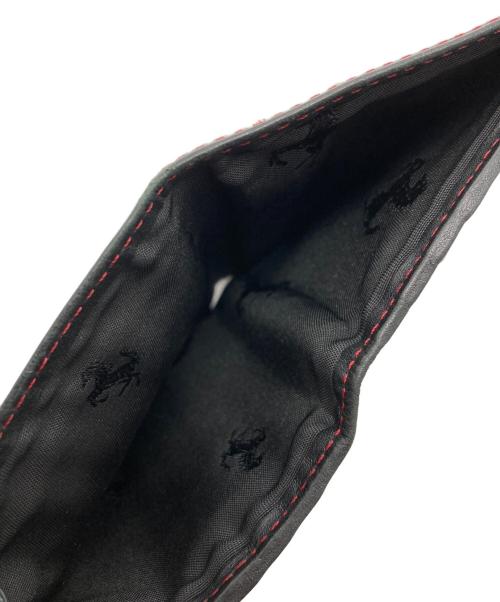 TOD'S（トッズ）TOD'S (トッズ) Ferrari (フェラーリ) カードケース ブラックの古着・服飾アイテム