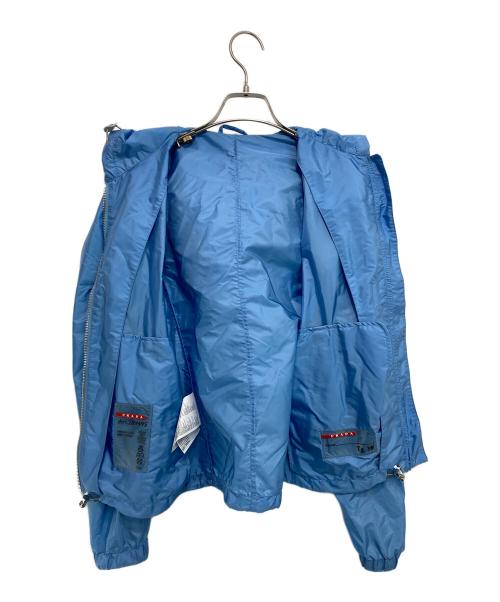 PRADA SPORTS（プラダスポーツ）PRADA SPORTS (プラダスポーツ) プレートナイロンジャケット スカイブルー サイズ:38の古着・服飾アイテム