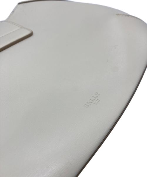 BALLY（バリー）BALLY (バリー) Breanneレザーショルダーバッグ アイボリーの古着・服飾アイテム