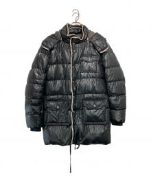 GALLIANO（ガリアーノ）の古着「バックロゴダウンコート」｜ブラック