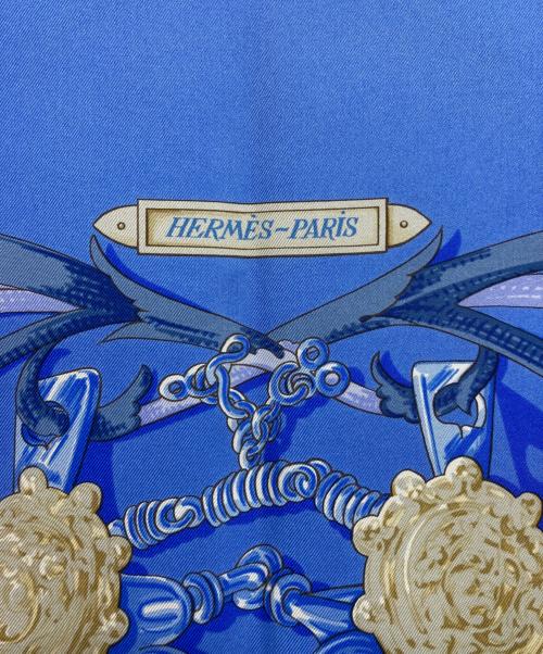 HERMES（エルメス）HERMES (エルメス) カレ90「LE MORS A LA CONETABLE（轡の気品）」 スカイブルーの古着・服飾アイテム