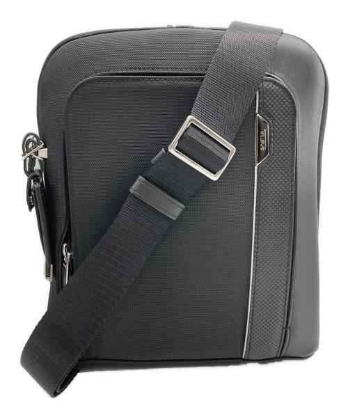TUMI（トゥミ）TUMI (トゥミ) アライブオルカン CROSSBODY ブラックの古着・服飾アイテム