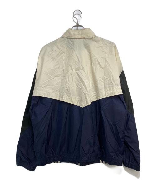 adidas（アディダス）adidas (アディダス) ナイロンジャケット ベージュ サイズ:Lの古着・服飾アイテム