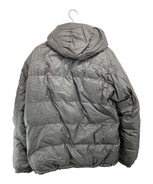 mont-bell（モンベル）mont-bell (モンベル) パーマフロストダウンパーカ グレー サイズ:XLの古着・服飾アイテム