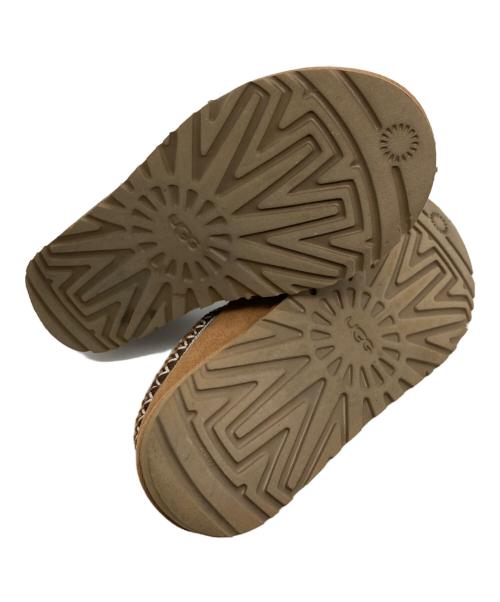 UGG（アグ）UGG (アグ) タスマン スリッポン ベージュ サイズ:25の古着・服飾アイテム