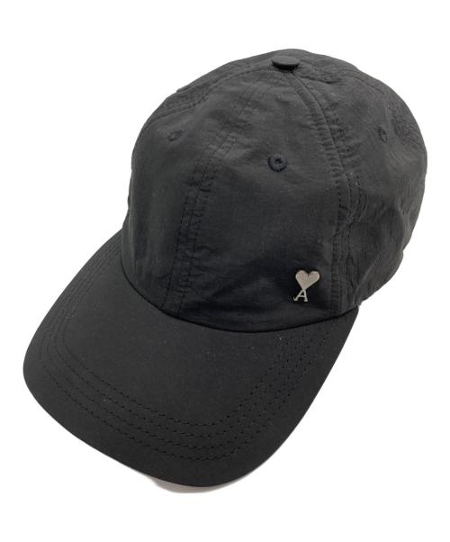 AMI Alexandre Mattiussi（アミアレクサンドルマテュッシ）AMI Alexandre Mattiussi (アミアレクサンドルマテュッシ) AMI de Coeur スタッズ キャップ ブラックの古着・服飾アイテム