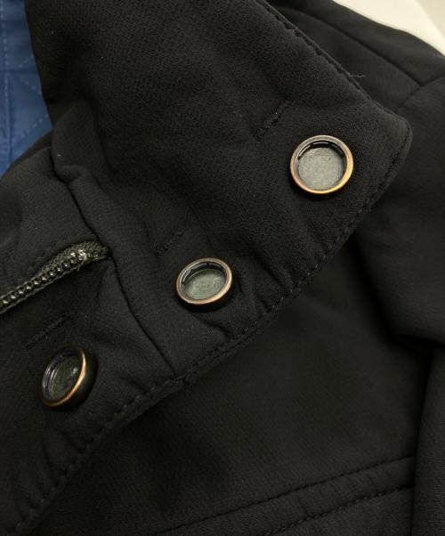 ARMANI COLLEZIONI（アルマーニ コレツィオーニ）ARMANI COLLEZIONI (アルマーニ コレツィオーニ) 止水ジップミリタリージャケット ブラック サイズ:48の古着・服飾アイテム