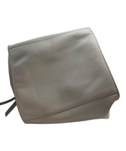 J&M DAVIDSON（ジェイ＆エム デヴィッドソン）J&M DAVIDSON (ジェイ＆エム デヴィッドソン) スタッズトートバッグ グレーの古着・服飾アイテム