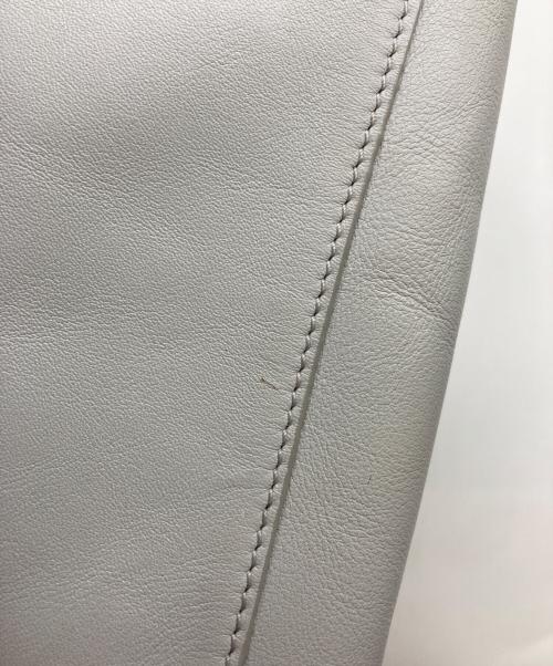 J&M DAVIDSON（ジェイ＆エム デヴィッドソン）J&M DAVIDSON (ジェイ＆エム デヴィッドソン) スタッズトートバッグ グレーの古着・服飾アイテム