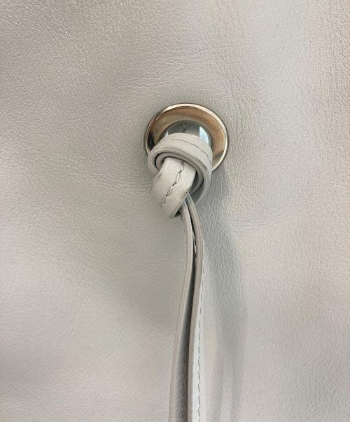 J&M DAVIDSON（ジェイ＆エム デヴィッドソン）J&M DAVIDSON (ジェイ＆エム デヴィッドソン) スタッズトートバッグ グレーの古着・服飾アイテム