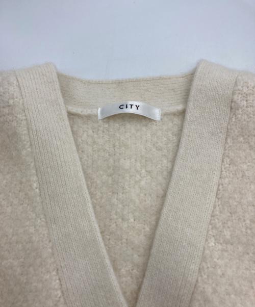 CITY（シティ）CITY (シティ) ベビーアルパカブークレニットカーディガン ベージュ サイズ:FREEの古着・服飾アイテム