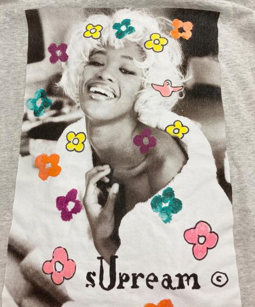 SUPREME（シュプリーム）SUPREME (シュプリーム) Naomi Tee ナオミＴ グレー サイズ:Mの古着・服飾アイテム