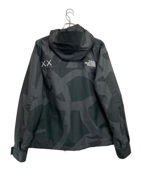 THE NORTH FACE（ザ ノース フェイス）THE NORTH FACE (ザ ノース フェイス) KAWS (カウズ) RETRO 1986 MOUNTAIN PARKA JACKET ブラック サイズ:Mの古着・服飾アイテム