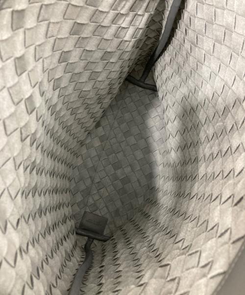 BOTTEGA VENETA（ボッテガベネタ）BOTTEGA VENETA (ボッテガベネタ) イントレチャートトートバッグ グレーの古着・服飾アイテム